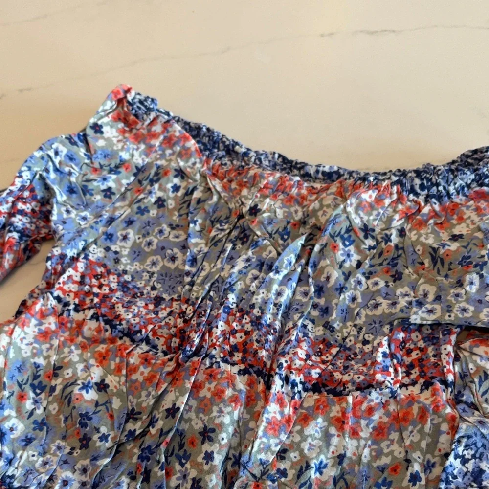 Chic Kids Off-Shoulder Romper in Blue and Red